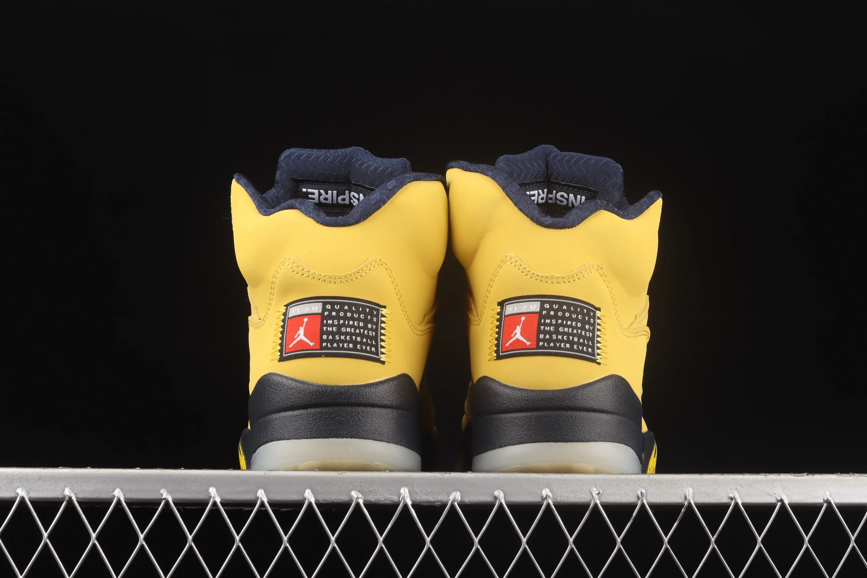 All categories Air Jordan Jordan series basketball shoes Air Jordan 5 Air Jordan 5 Retro SE AJ5 Joe 5 Michigan black and yellow 3M reflective Tokyo limited edition CQ9541-704